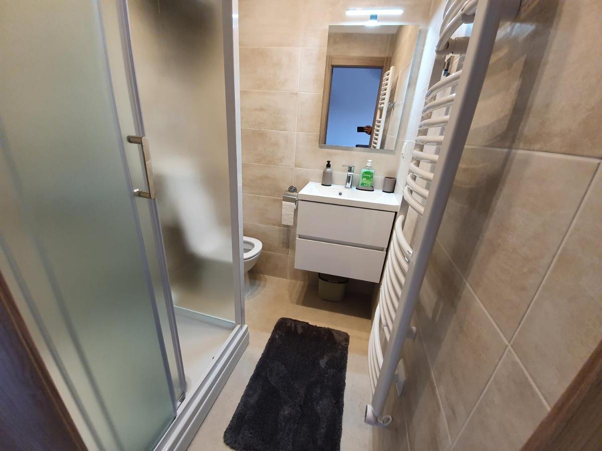 Apartmani Bozic-Tokic Krk Town Eksteriør bilde